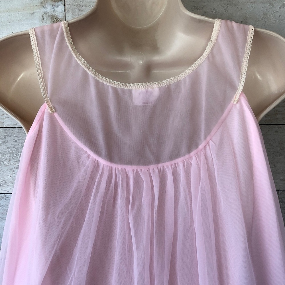 Vintage pink ruffle nightie 2 layers nylon - Picture 7 of 7